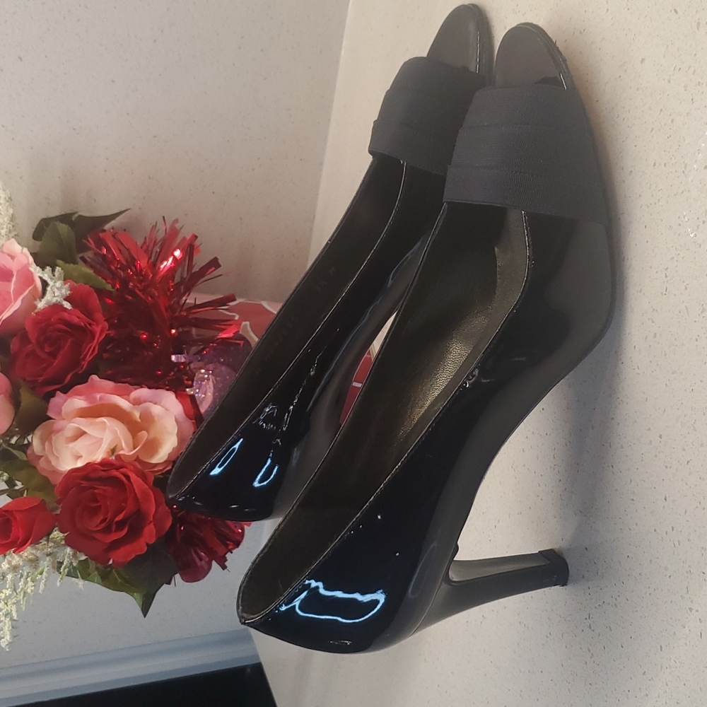 STUART WEITZMAN patent leather pumps (sz 9.5M)